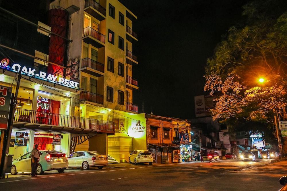 Oak Ray City Hotel Kandy Zewnętrze zdjęcie