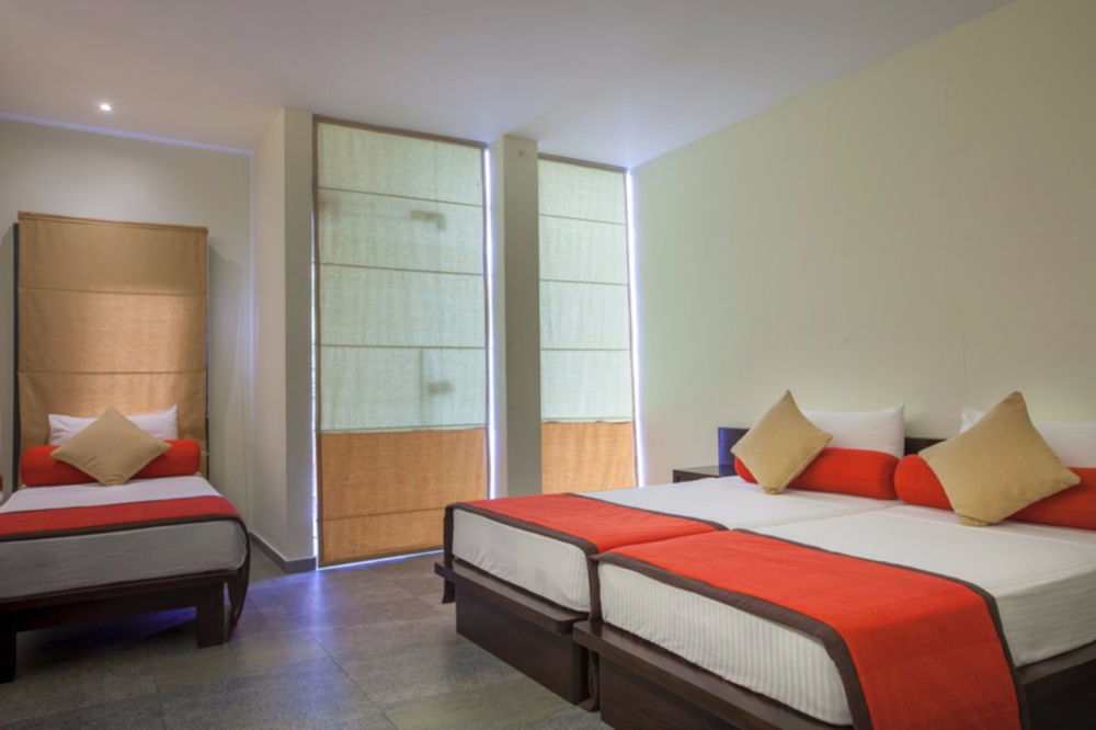 Oak Ray City Hotel Kandy Zewnętrze zdjęcie