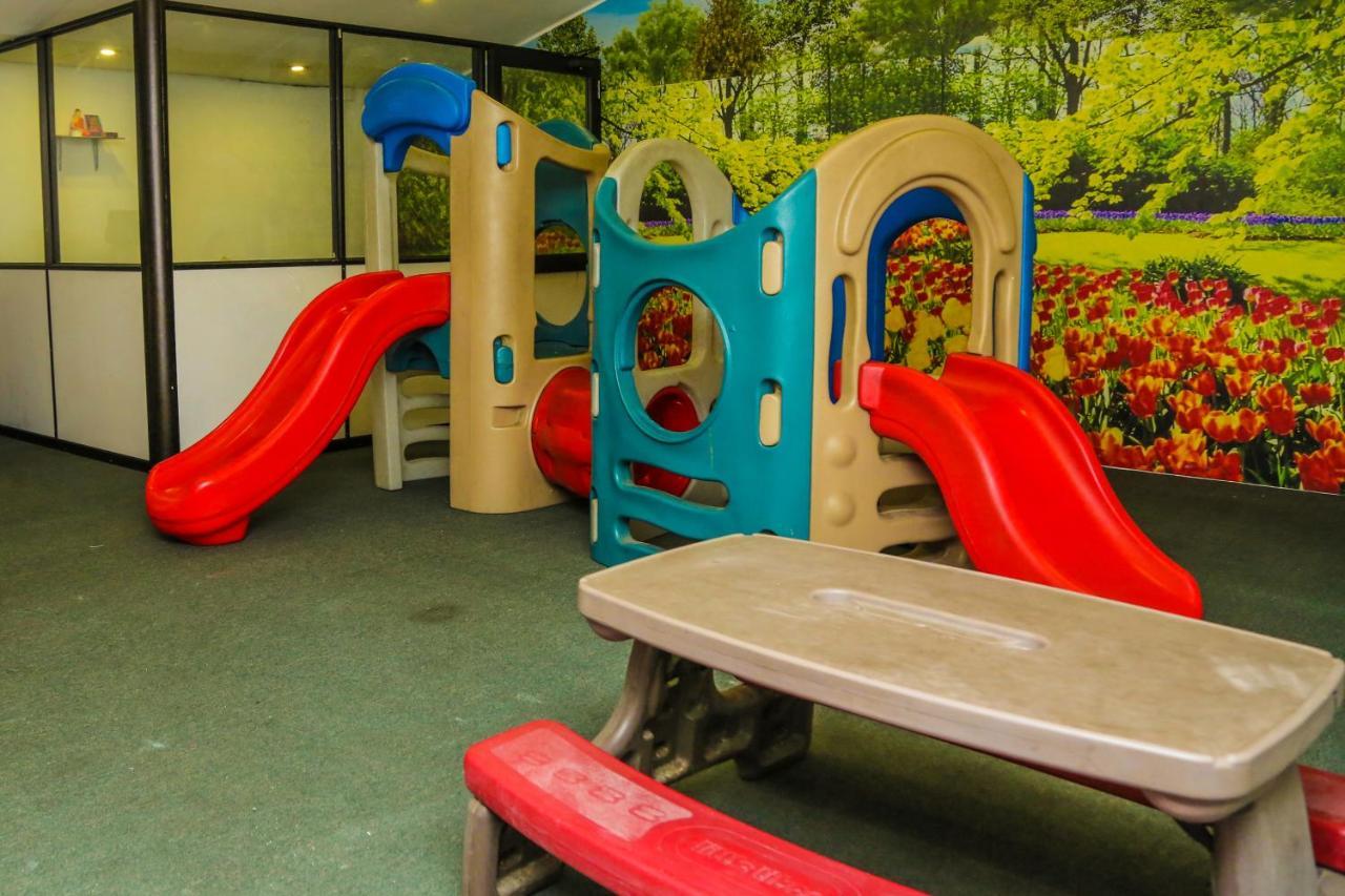 Oak Ray City Hotel Kandy Zewnętrze zdjęcie