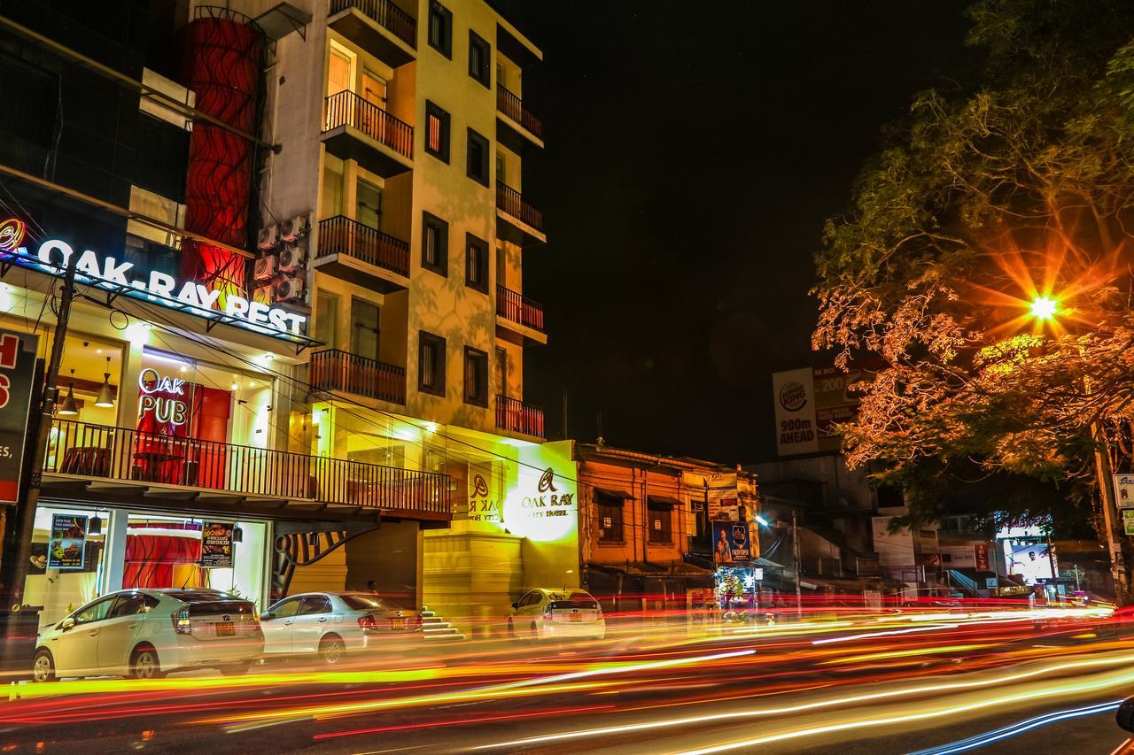 Oak Ray City Hotel Kandy Zewnętrze zdjęcie