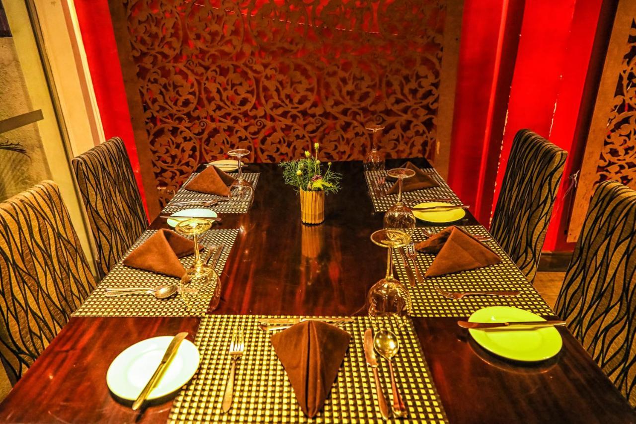 Oak Ray City Hotel Kandy Zewnętrze zdjęcie